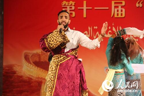 埃及选手演绎西藏歌曲《卓玛》。 王云松摄