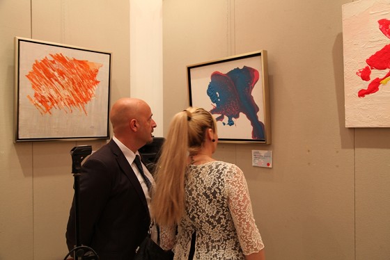 《赵莉当代抽象画展》在马耳他举办