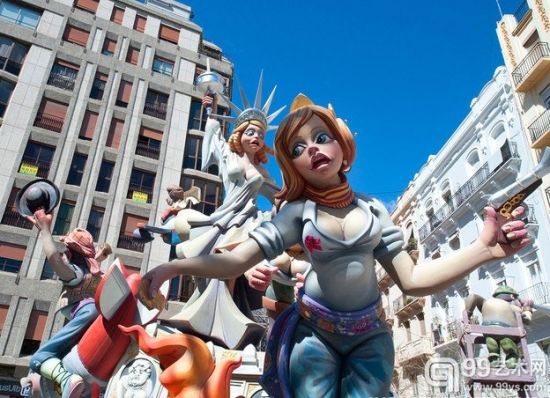 西班牙春祭 世界上最吵闹的街头艺术节